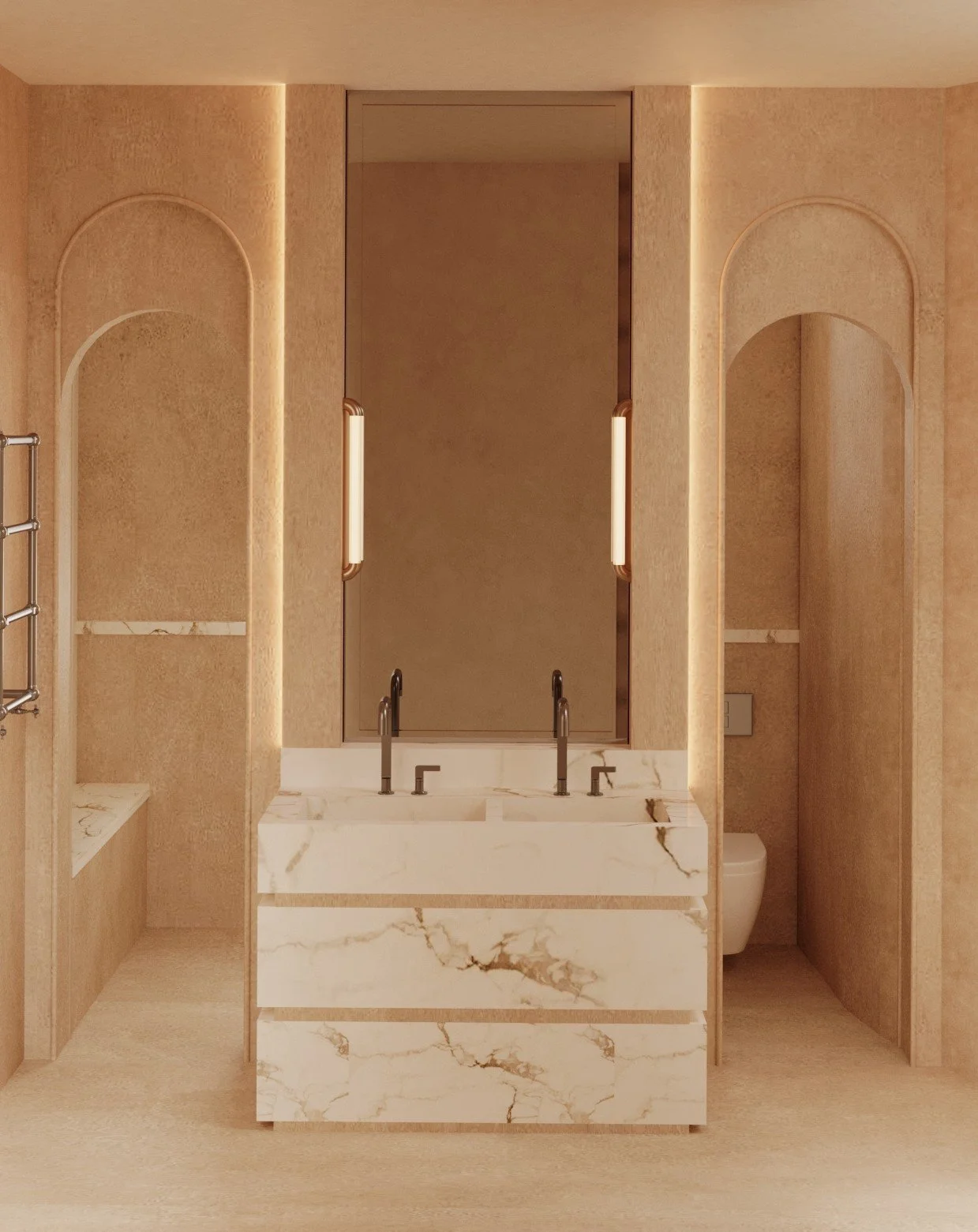 Salle de bain moderne avec un miroir au-dessus d'un lavabo en marbre blanc avec veines dorées, deux robinets, murs en pierre de couleur beige, étagères encastrées et éclairage indirect.