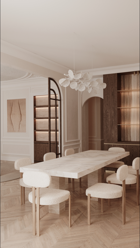 Salle à manger élégante avec un grand table en marbre et six chaises en tissu beige, décoration moderne avec un éclairage suspendu blanc et des étagères en bois