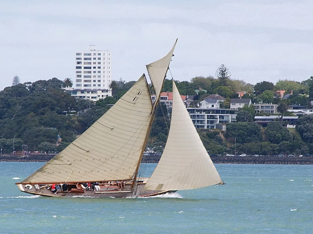Waitangi in the Devonport Yacht Club around the buoys race 25th November 2012.