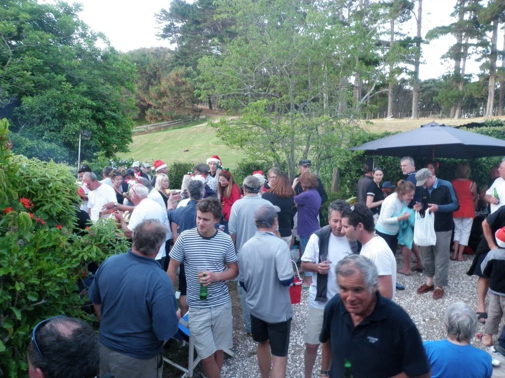 Patio_Bay_2010_0021.jpg