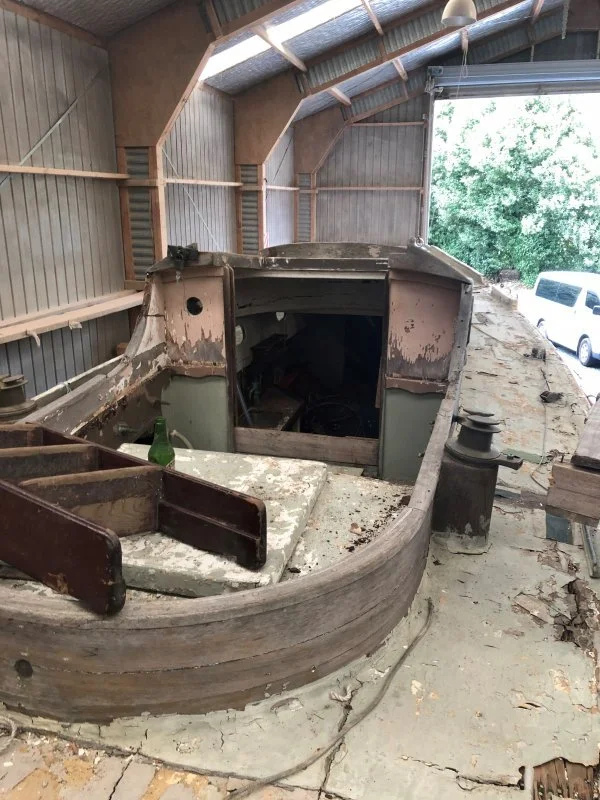 Cockpit and cabin top in poor condition. Lets get it off to rebuild from the bottom.