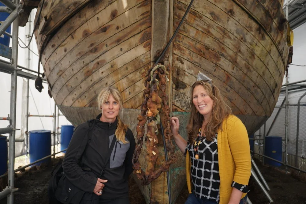 Conservators Sara Gainsford and Susanne Grieve Rawson.