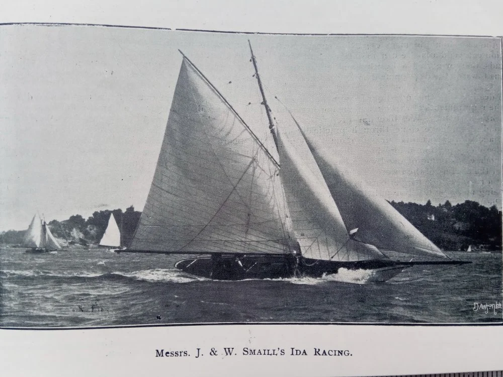 Ida racing. Image from the New Zealand Yachtsman journal August 2nd 1913.
