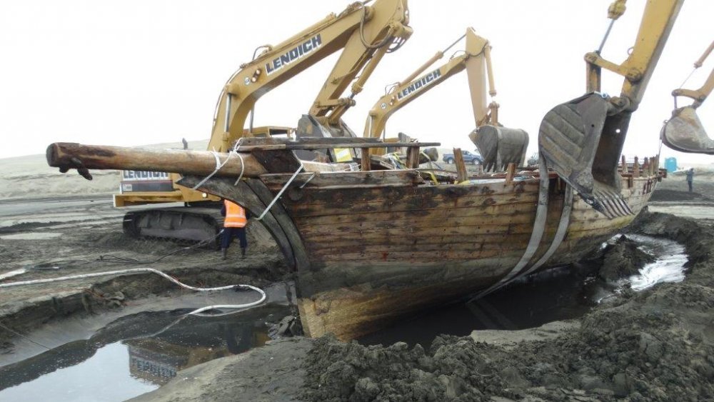 A delicate lifting operation.
