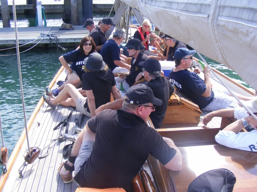 Thelma crew in relax mode.