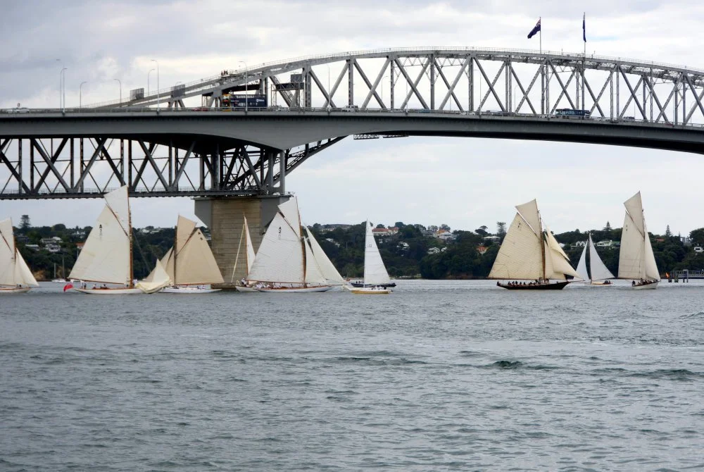 Race 1 start. 
