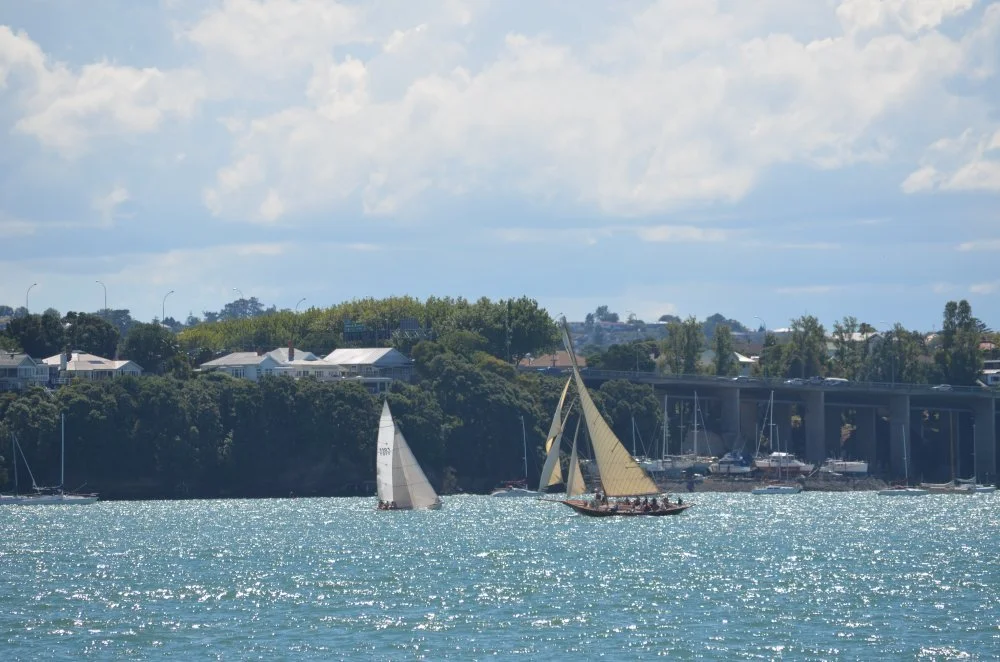 Heading toward the harbour bridge.