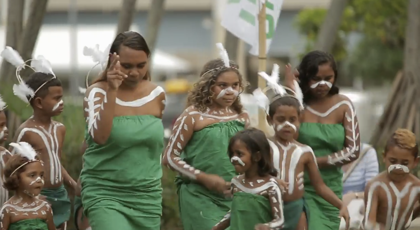 Welcome & Yidinji Women's Dance Troupe