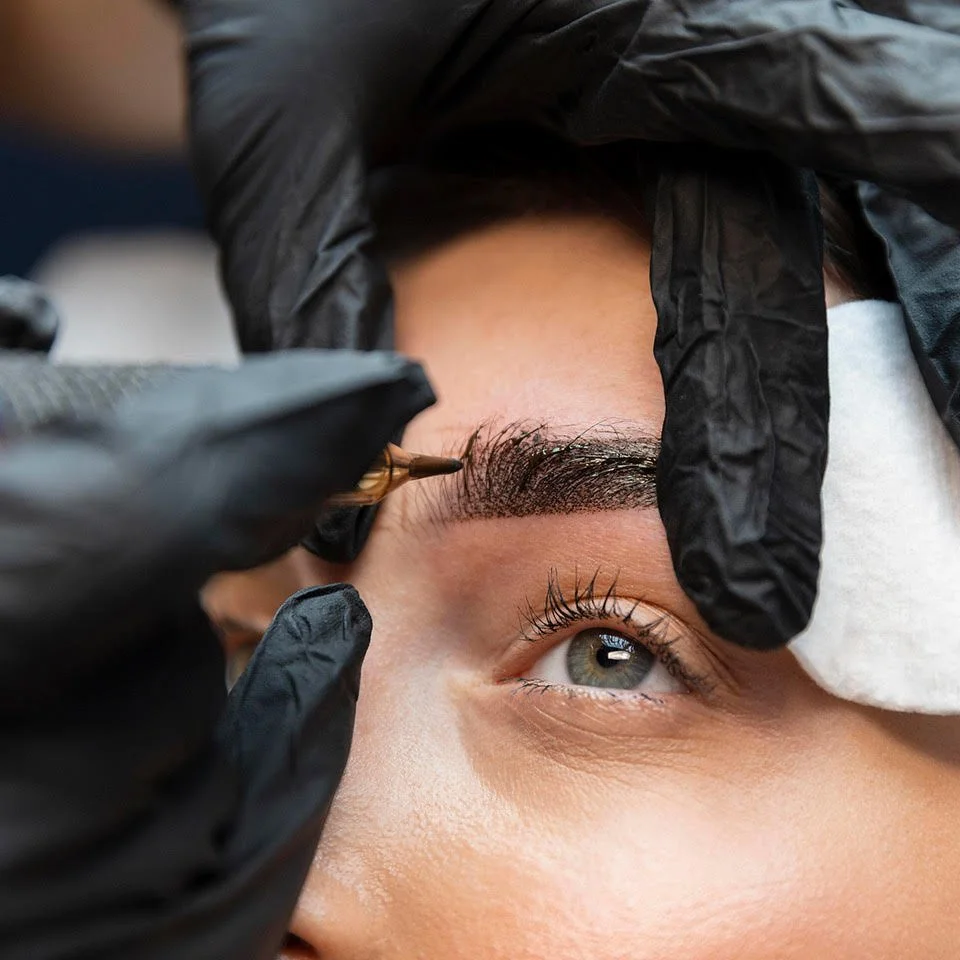Trucco semipermanente sopracciglia castelletto ticino modern beauty pmu