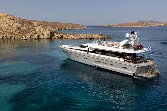 Cantieri Di Pisa | 12/24 guests | 4 cabins | 28m