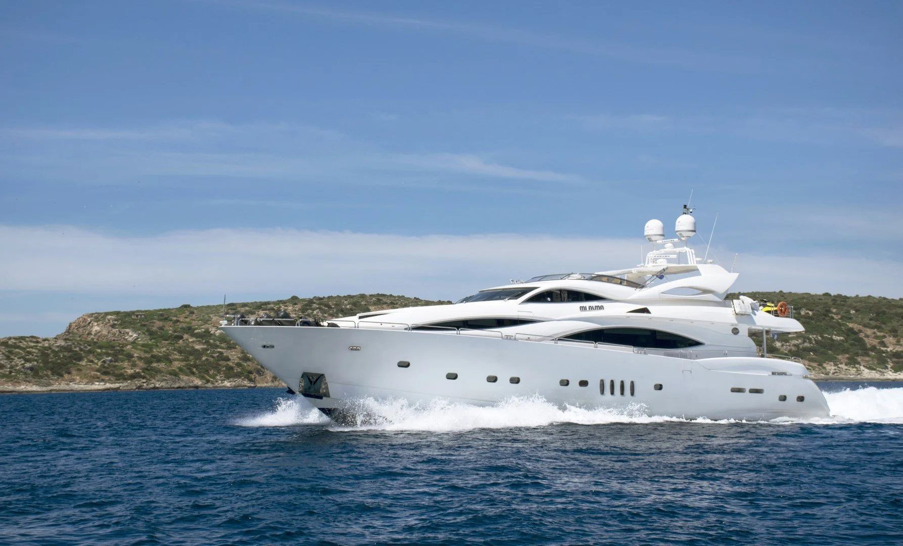 Mi Alma | 4 cabins | 10 guests | 26.5m 