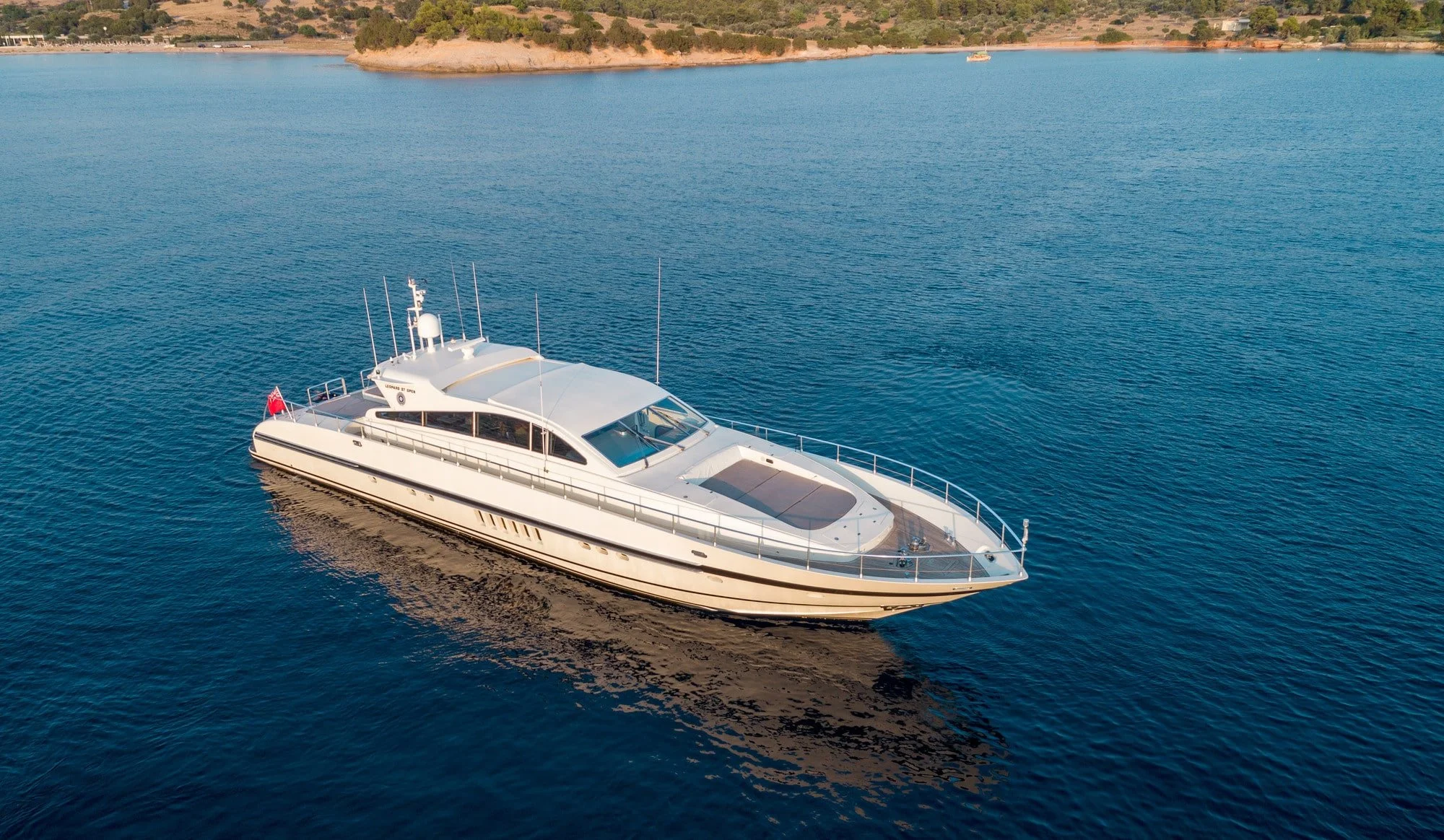 Atrato | 8 guests | 4 cabins | 27m
