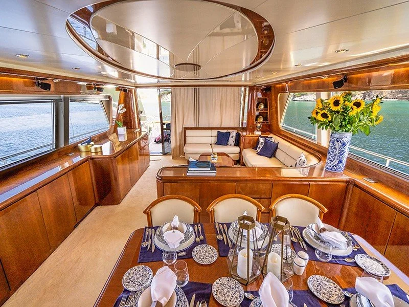 512c271estiaposeidonposeidonposeidonlivingposeidon3poseidoninteriorPoseidon.jpg