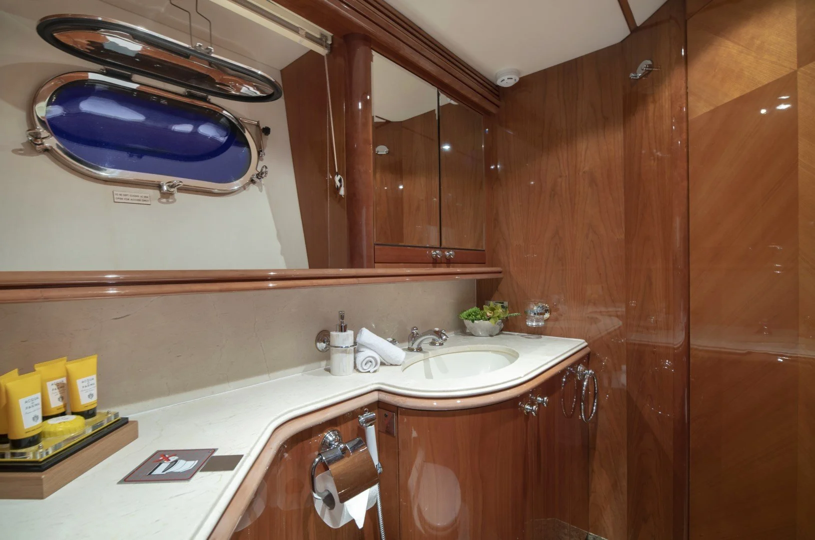 mi-alma-twin bath.jpg