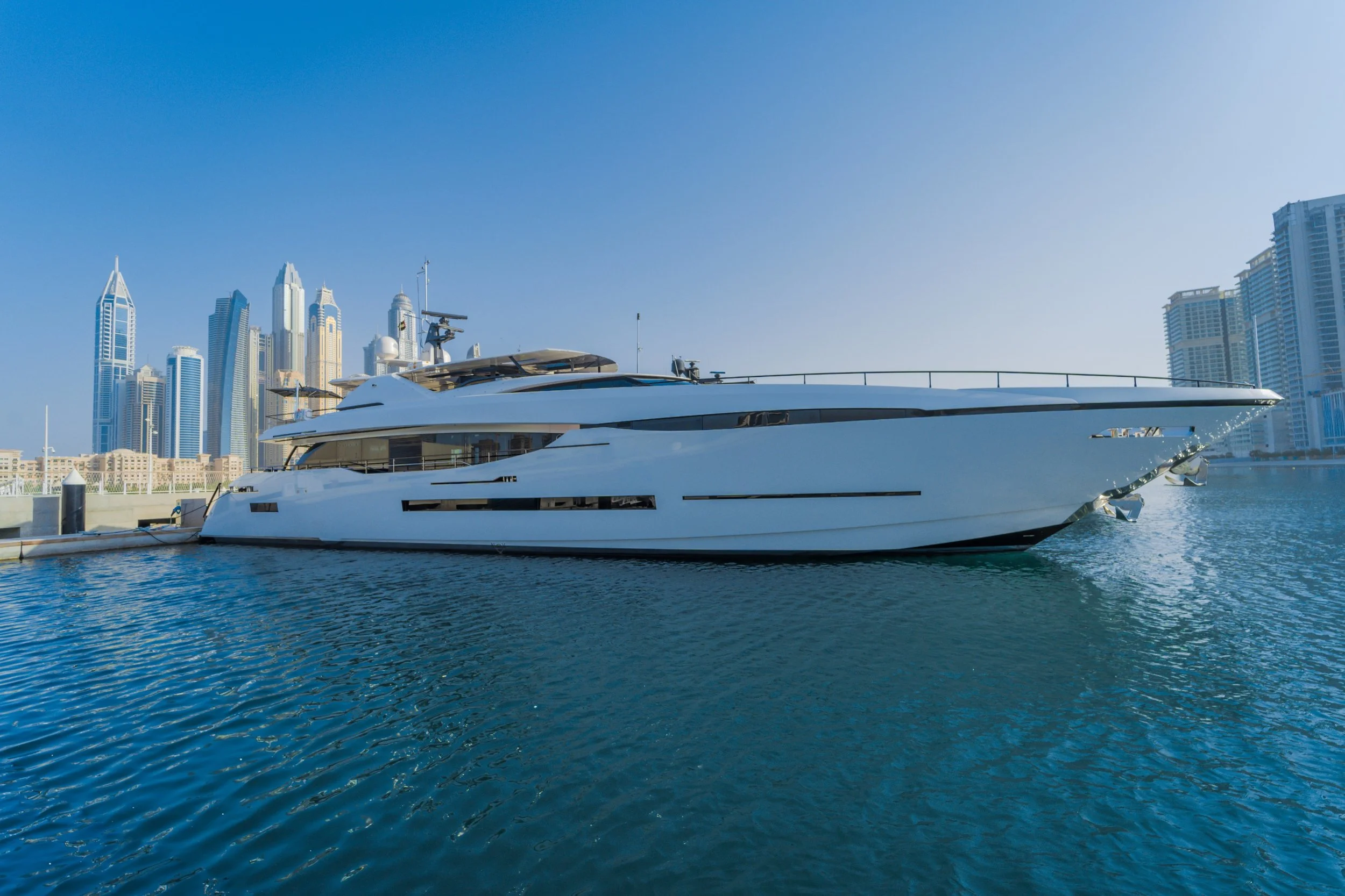Peri 125 | 10/30 guests | 38m