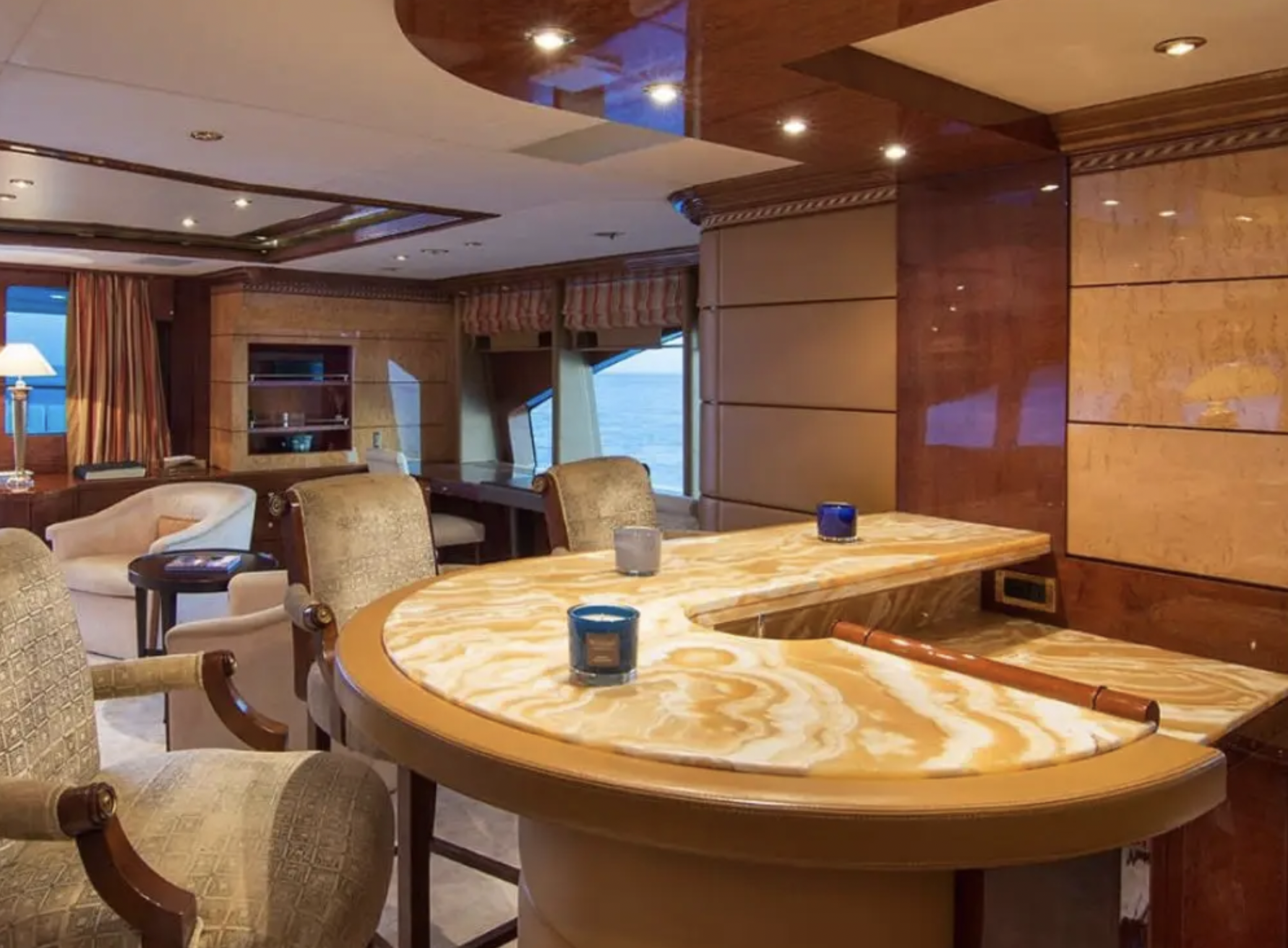 Benetti 184ft yacht charter13.png