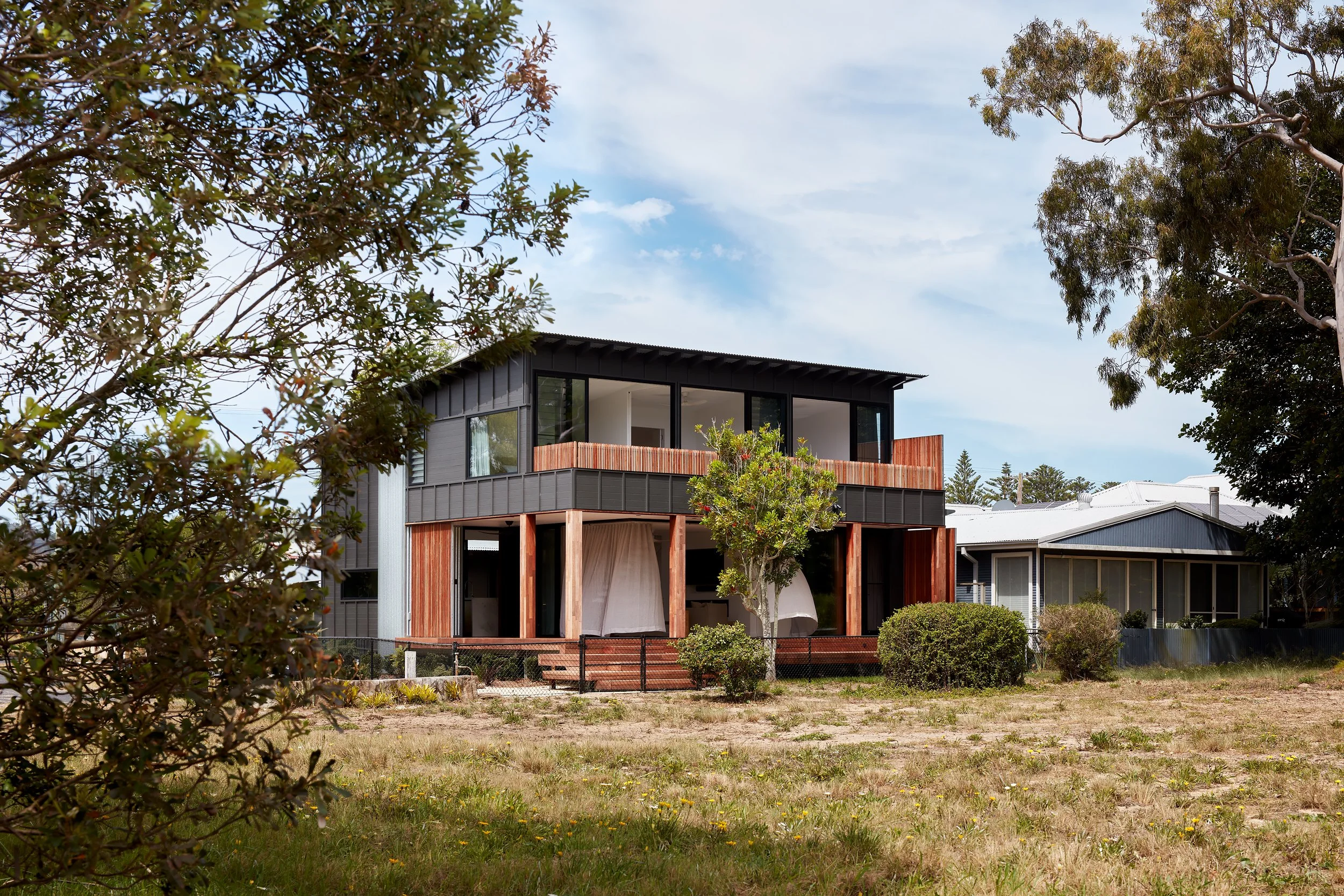 02 PATONGA_247b.jpg