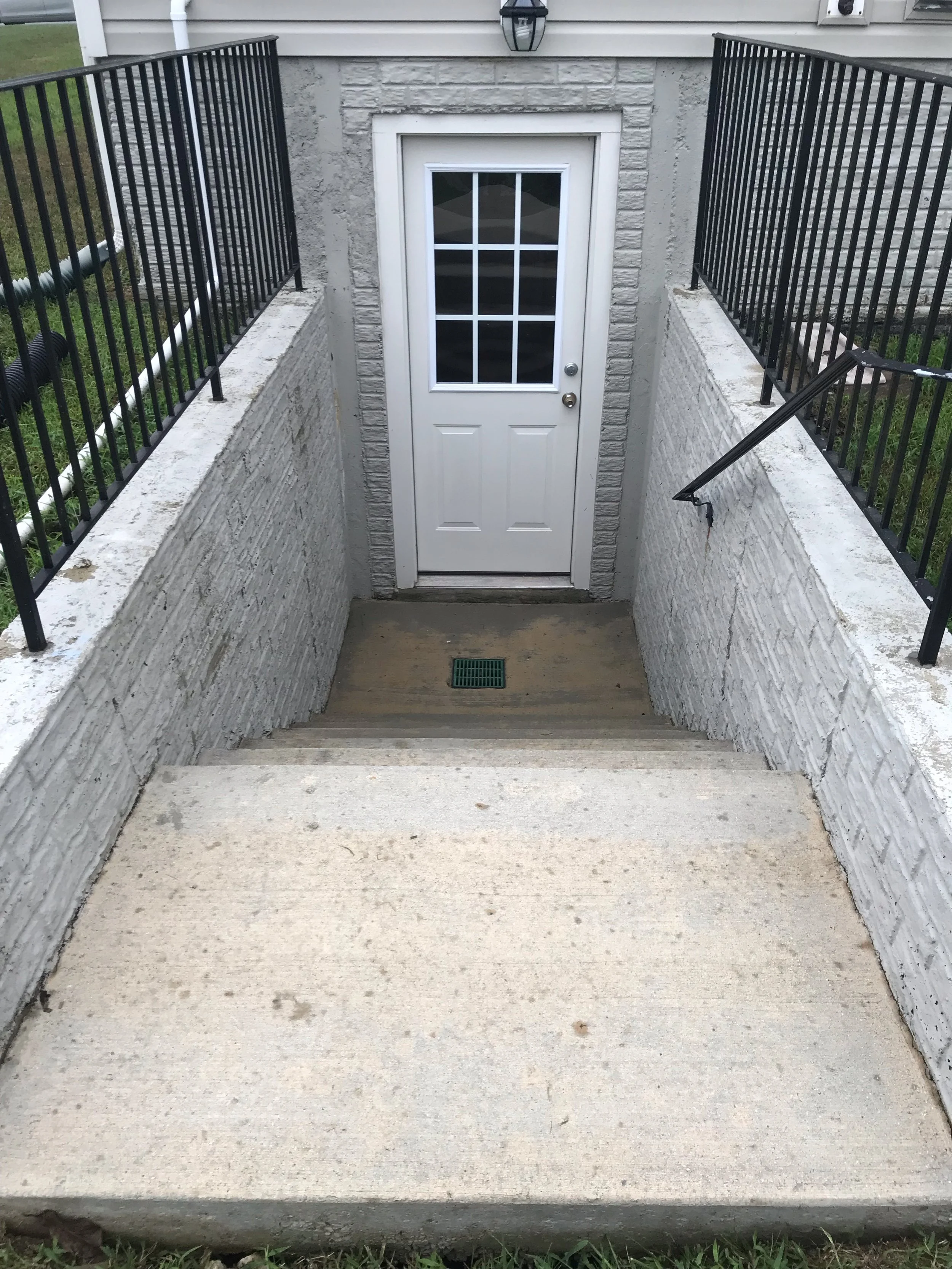 concrete cleaning near me 2.jpeg
