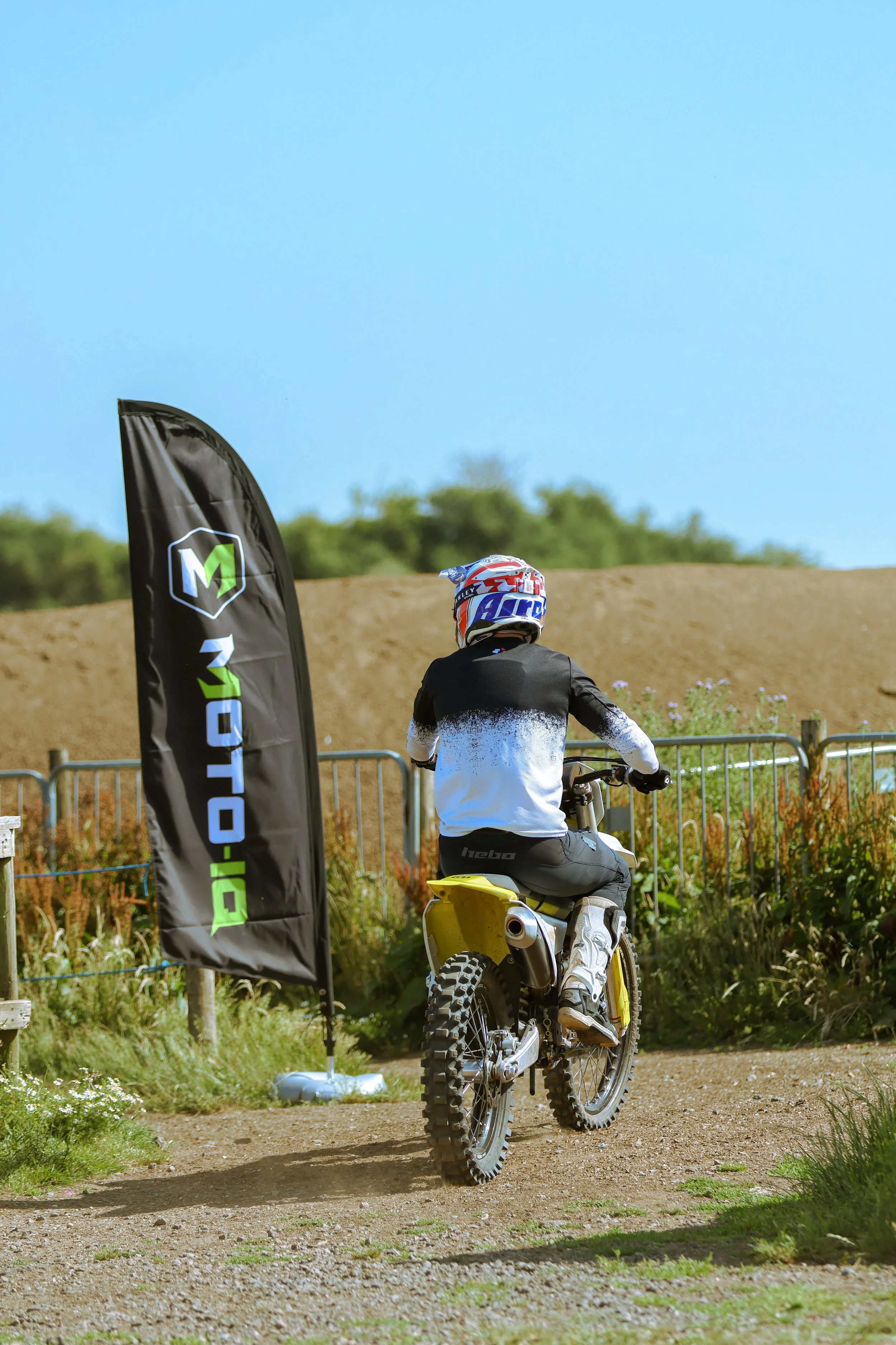 Moto IQ // Steven Beddows