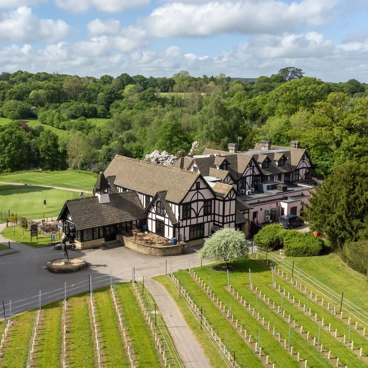 Leonardslee-Wine-Estate.jpg