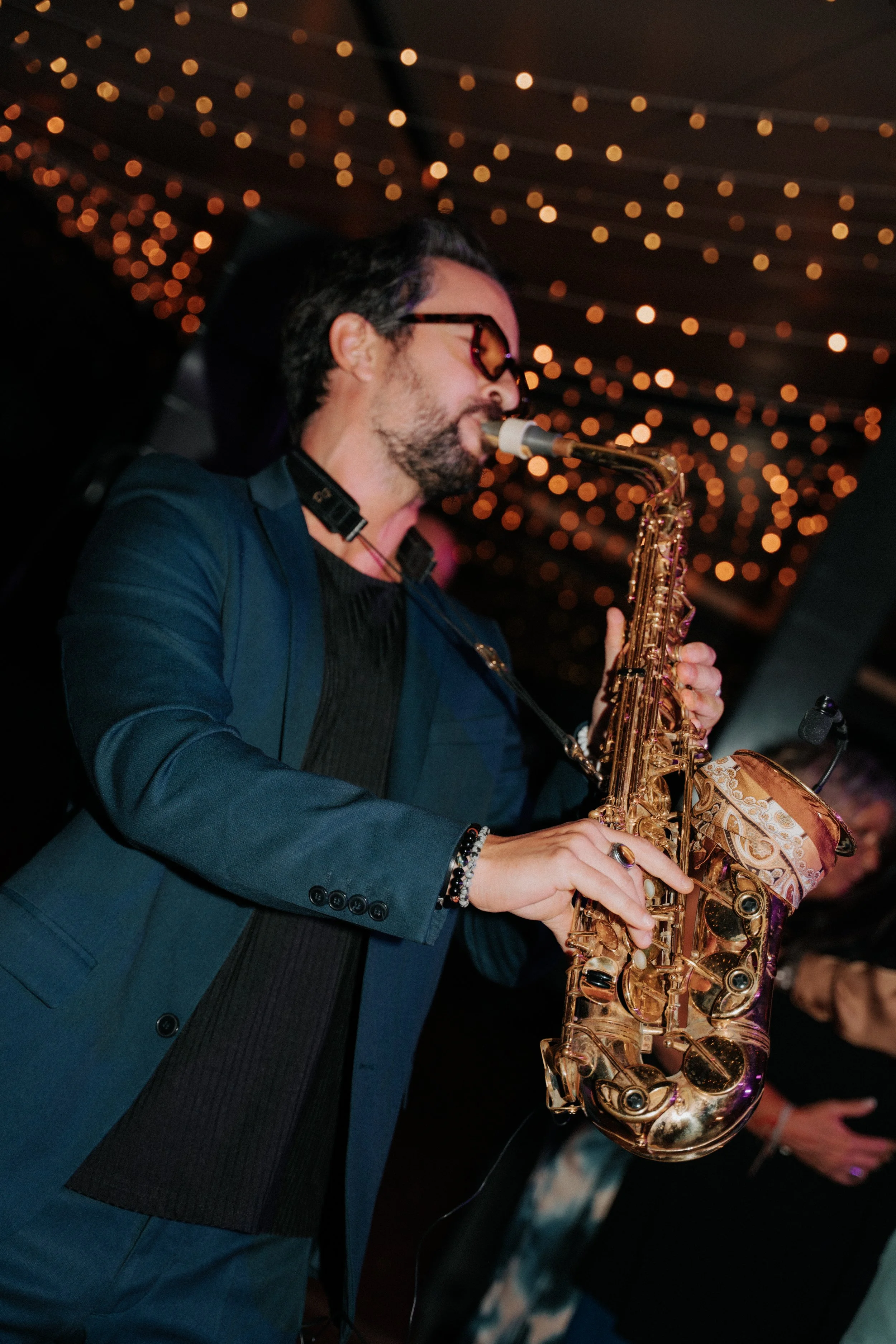 Rafa Digraz live saxophone performance luxury event