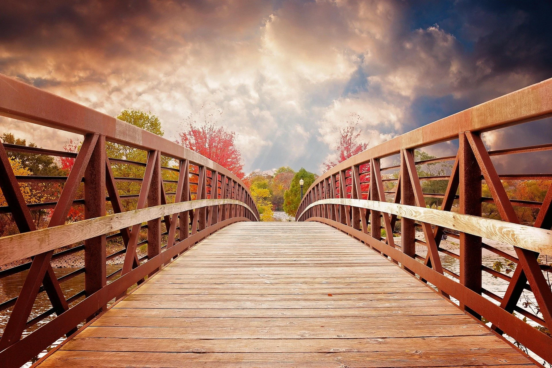 elizabethannphotolv-bridge-1385938_1920.jpg