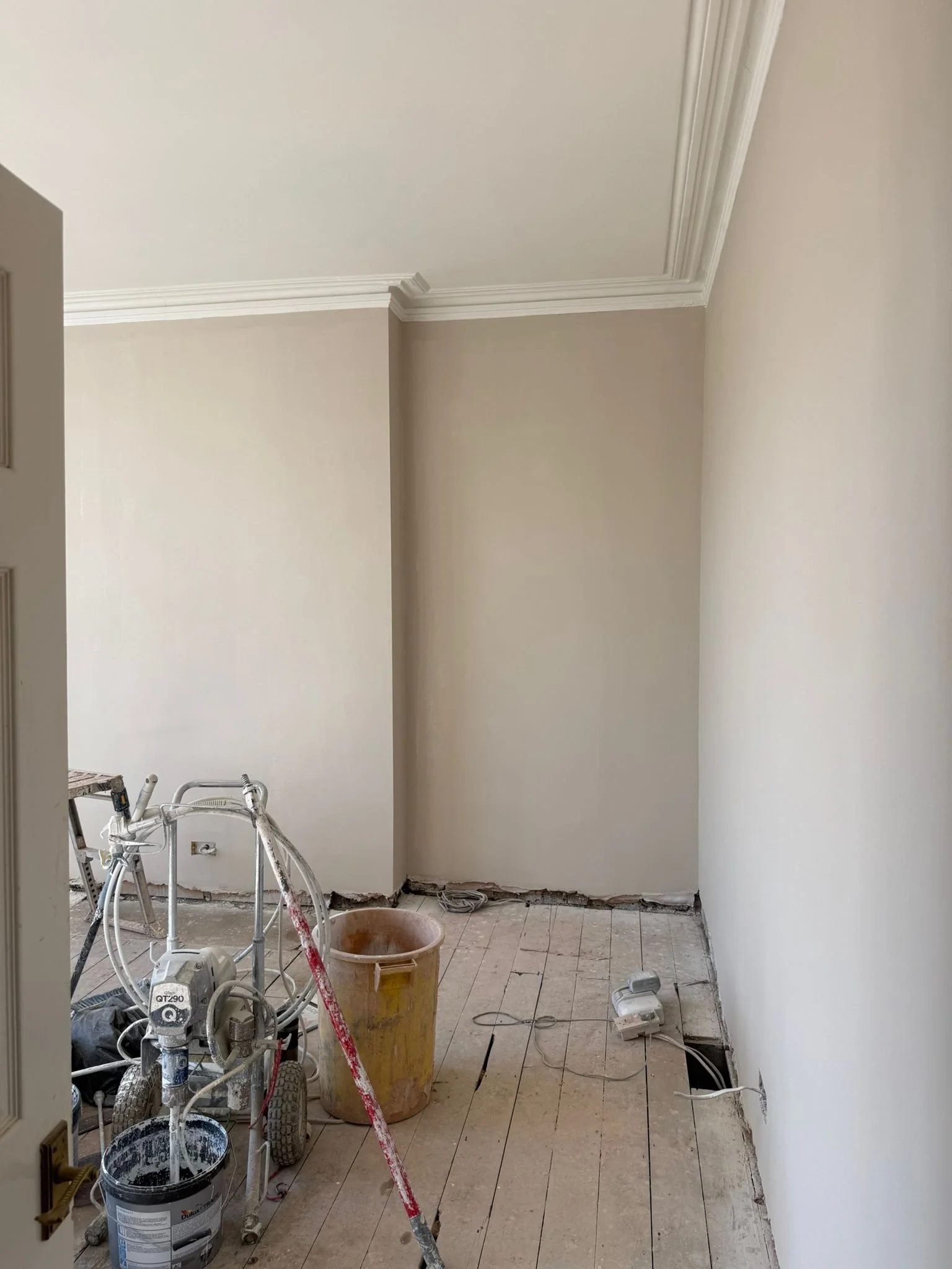 bedroom2.jpeg