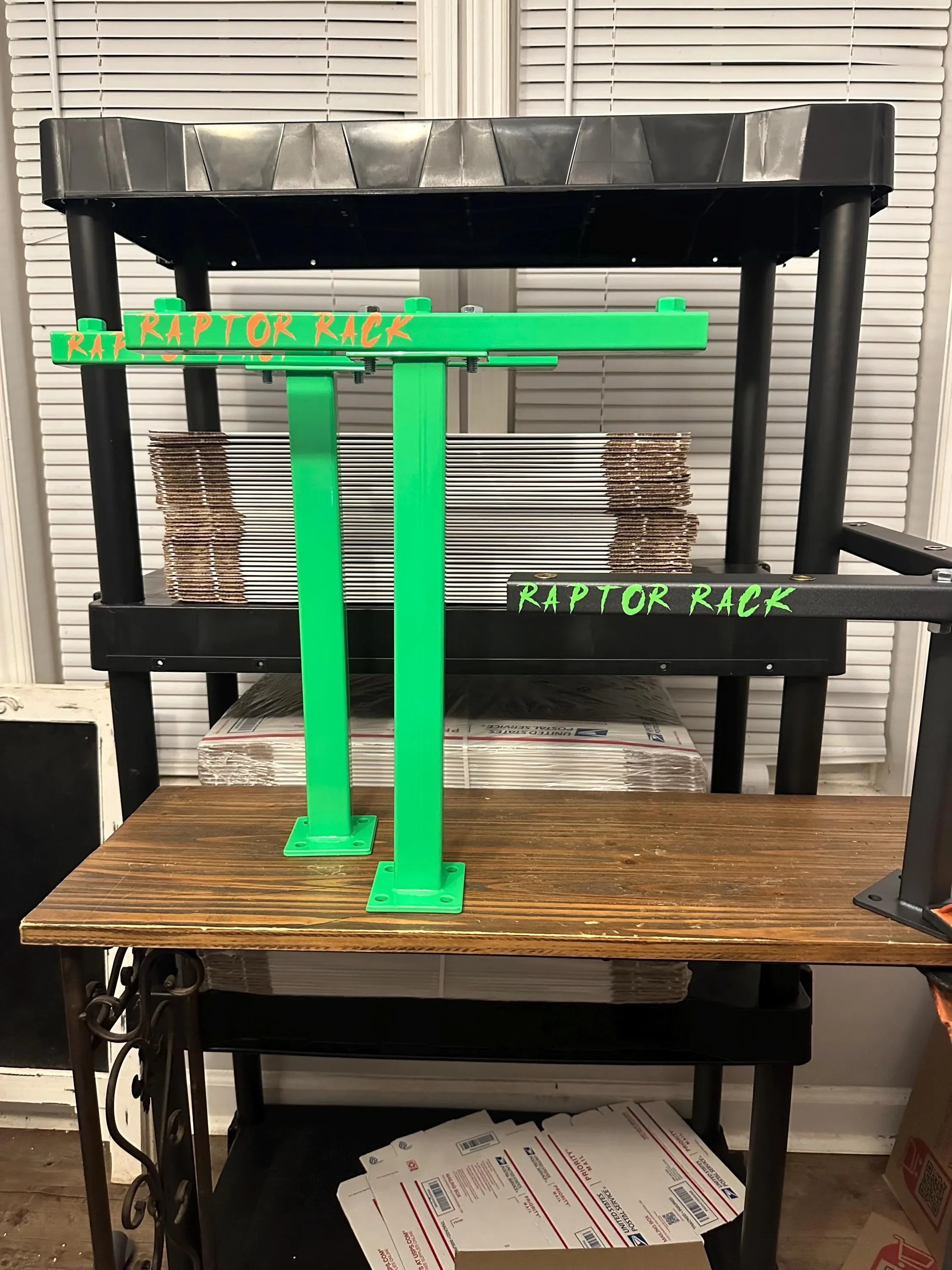 T Bar Green 16.webp