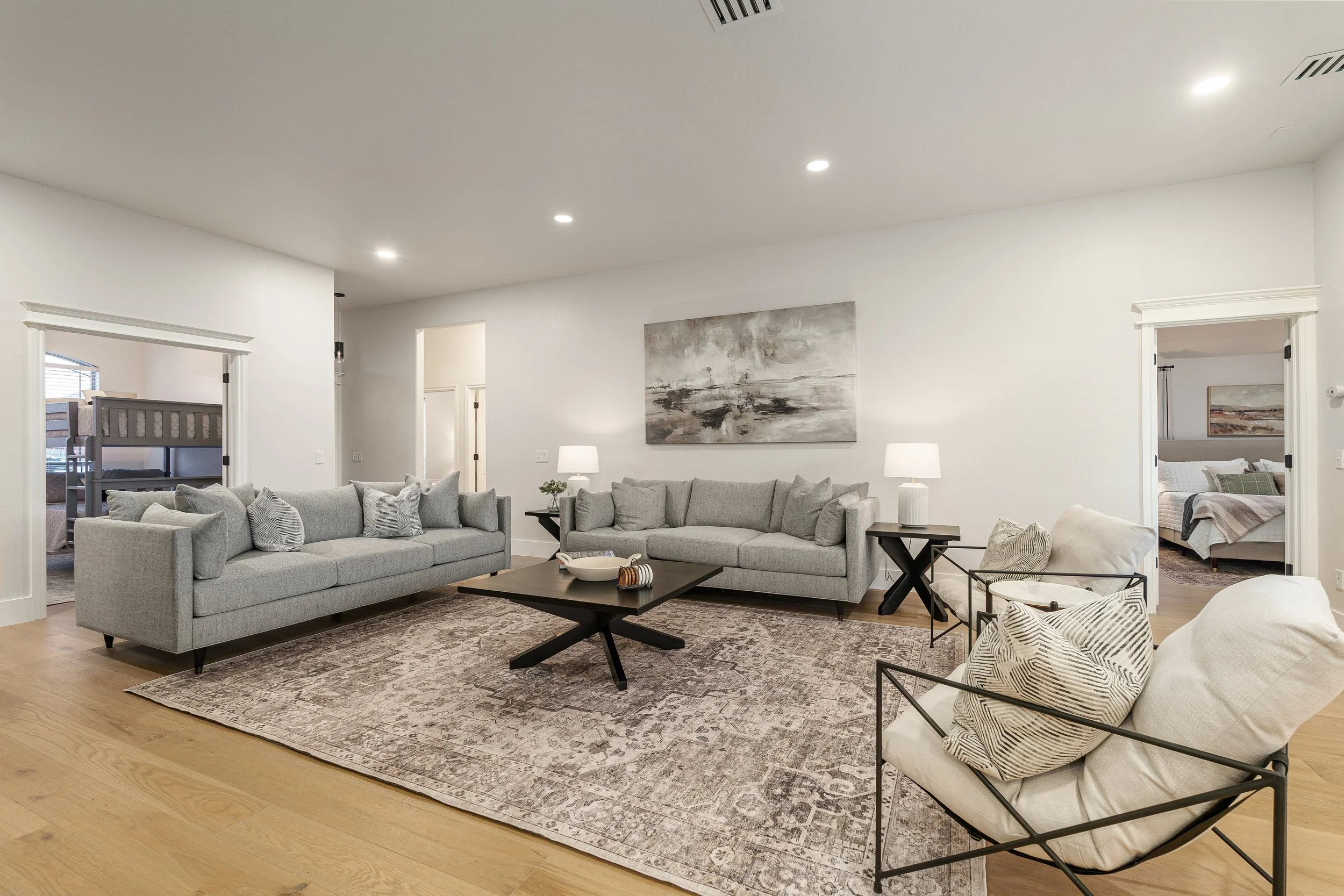 LucyAirBnb-7.jpg