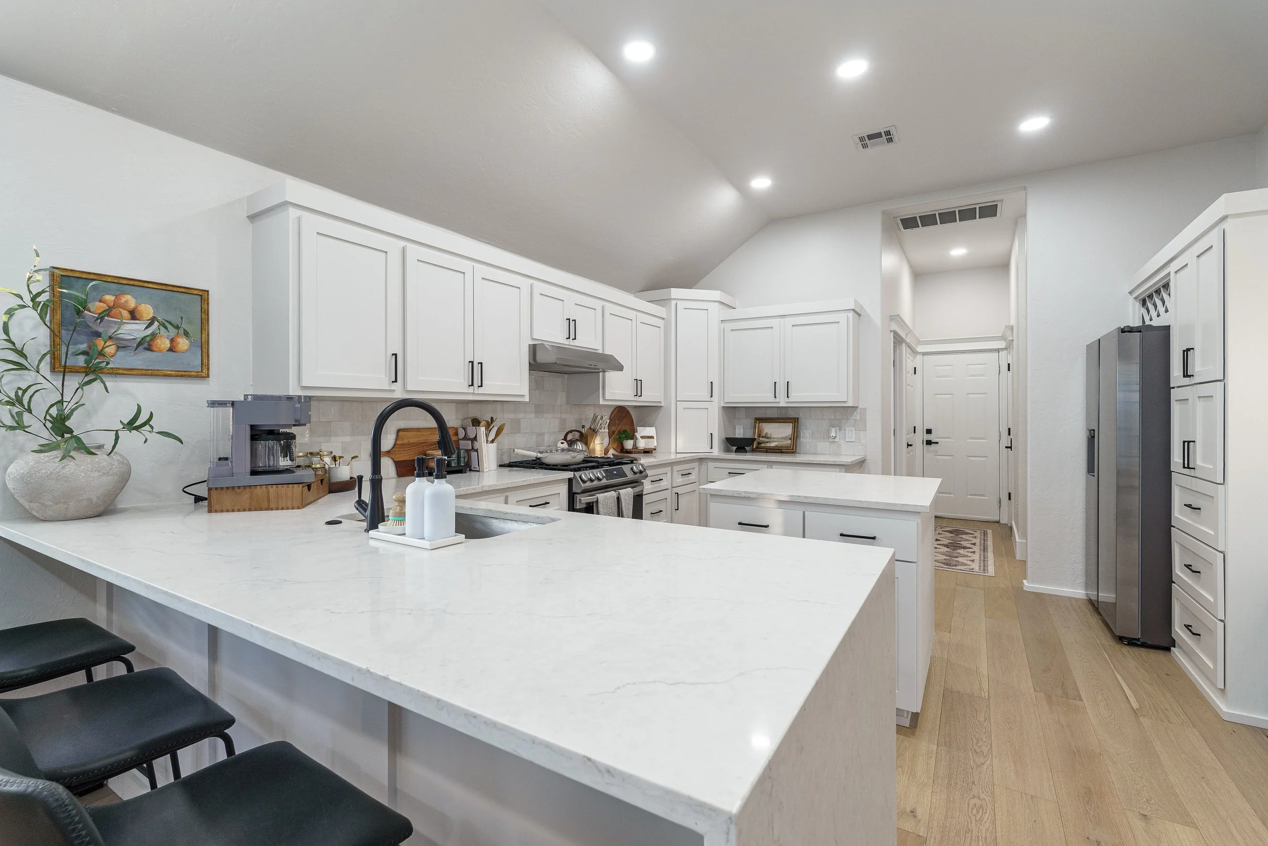 LucyAirBnb-10.jpg
