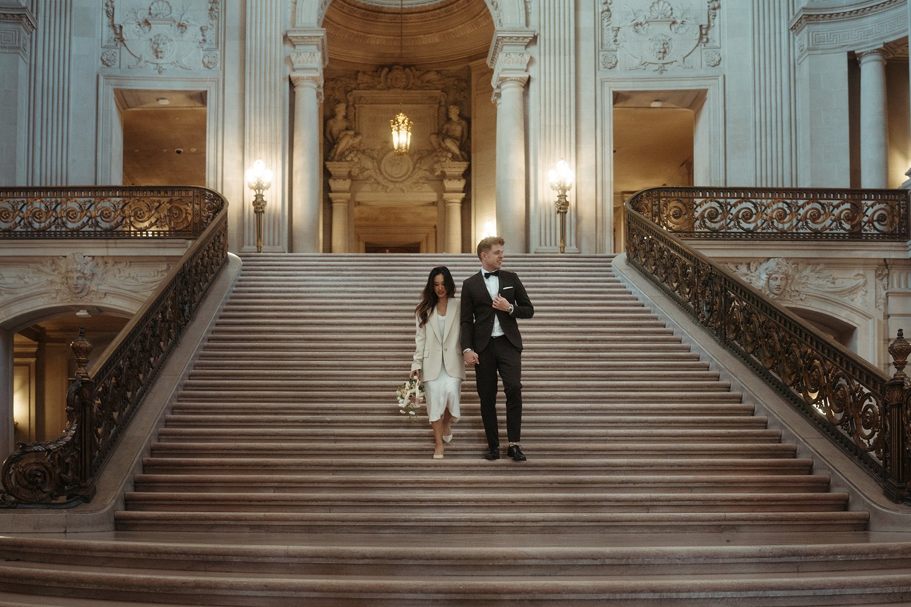 101123_Kelli_Julien_SanFranciscoCityHall-18_LowRes.jpg