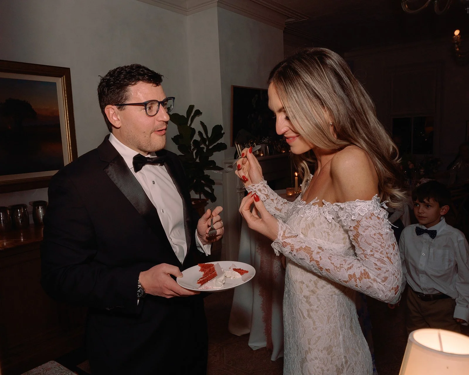 PosthouseInn_Wedding_Photography_DocumentaryStyle_717.jpg