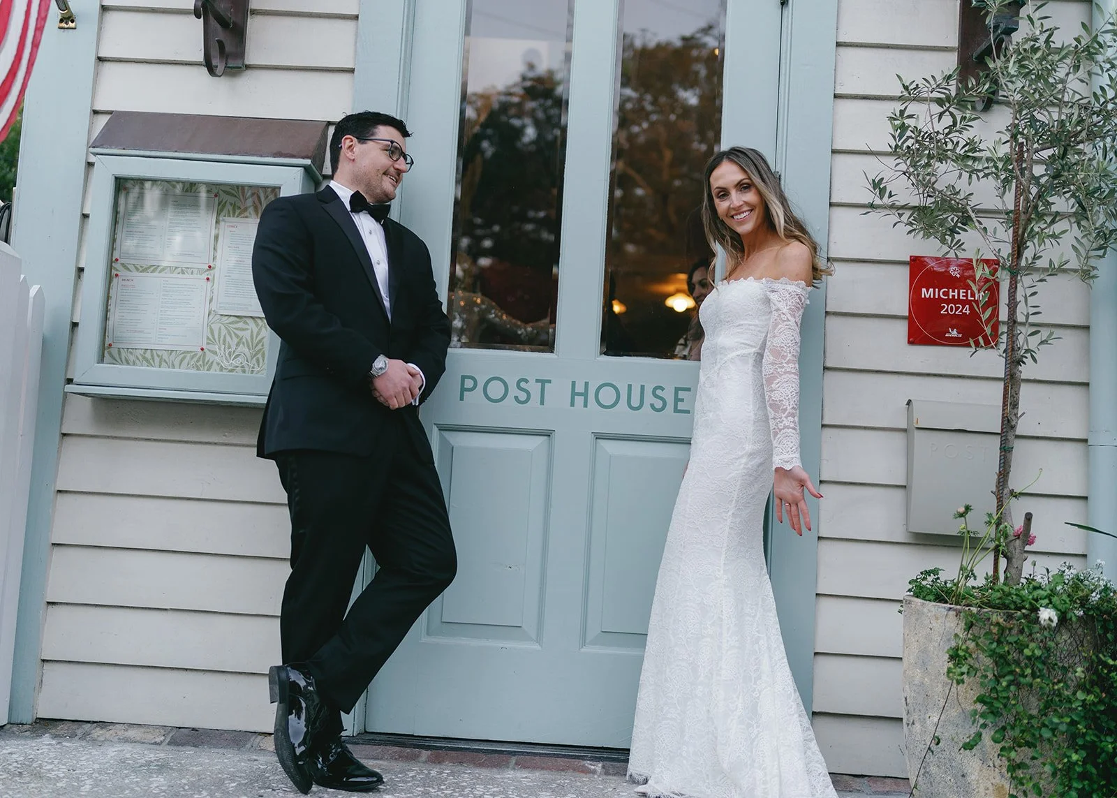 PosthouseInn_Wedding_Photography_DocumentaryStyle_525.jpg