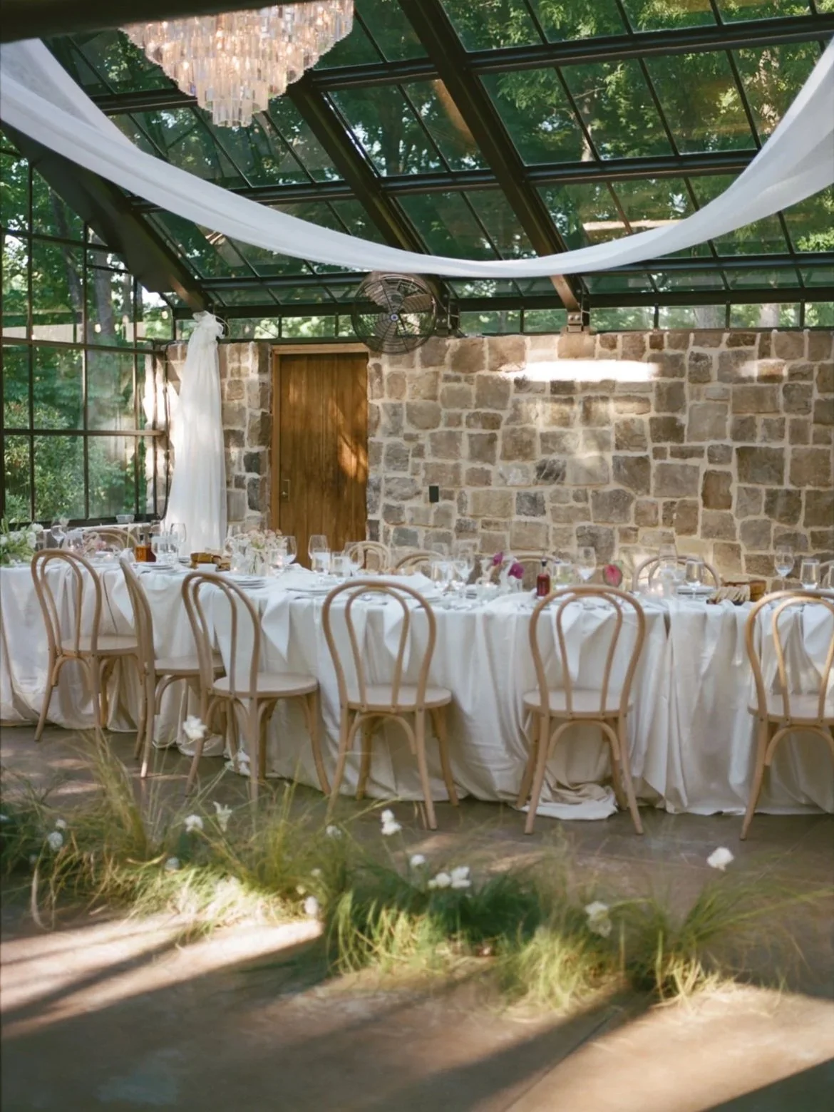 FilmWeddingPhotography_MorningGloryFarm_+52.jpg