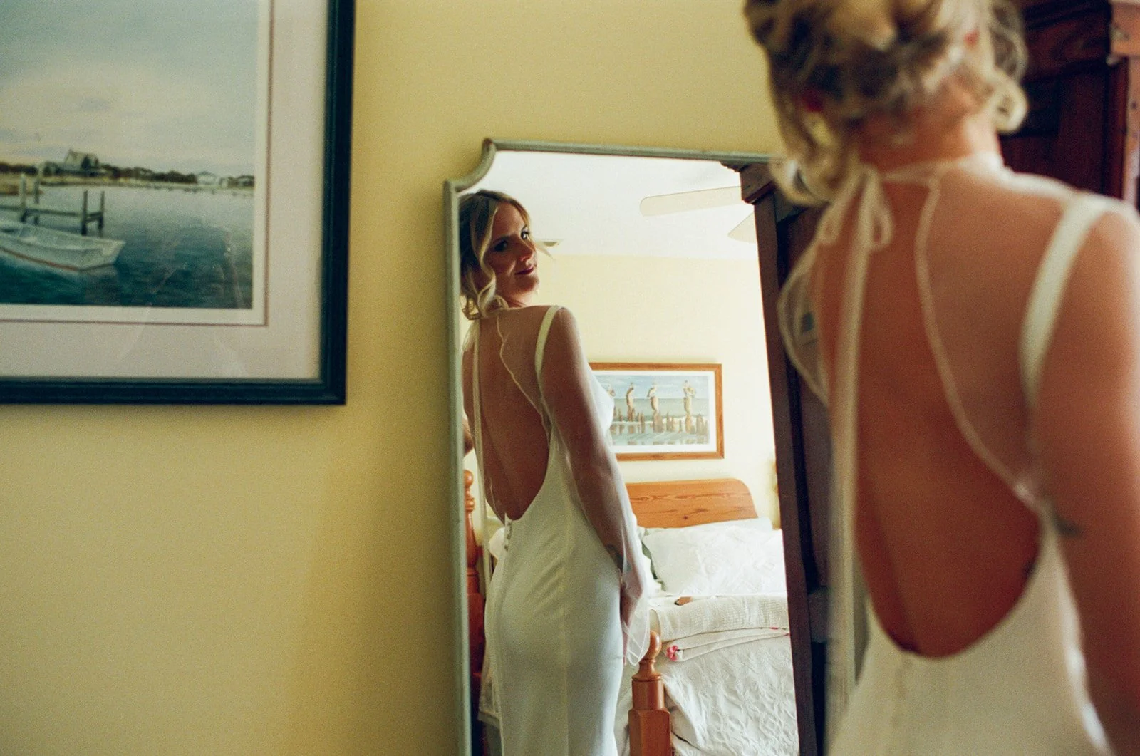 Slim_Aarons_Seaside_Wedding_108.jpg