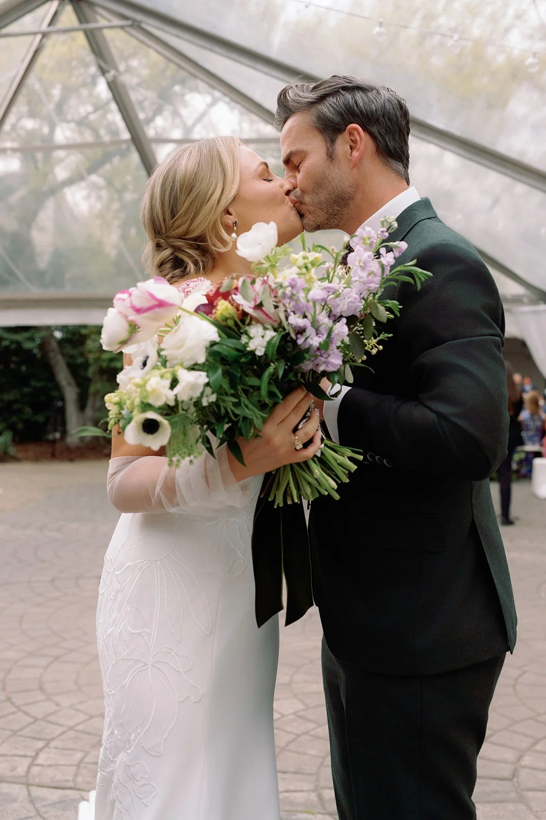 English_Garden_Wedding_Charlotte_-466.jpg
