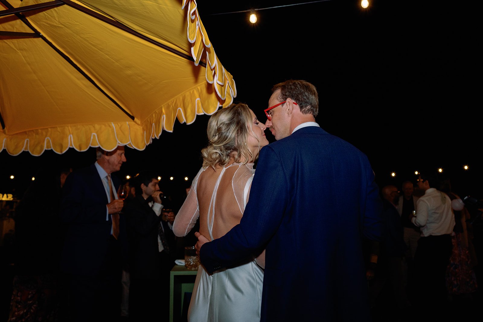 Slim_Aarons_Seaside_Wedding_1030.jpg