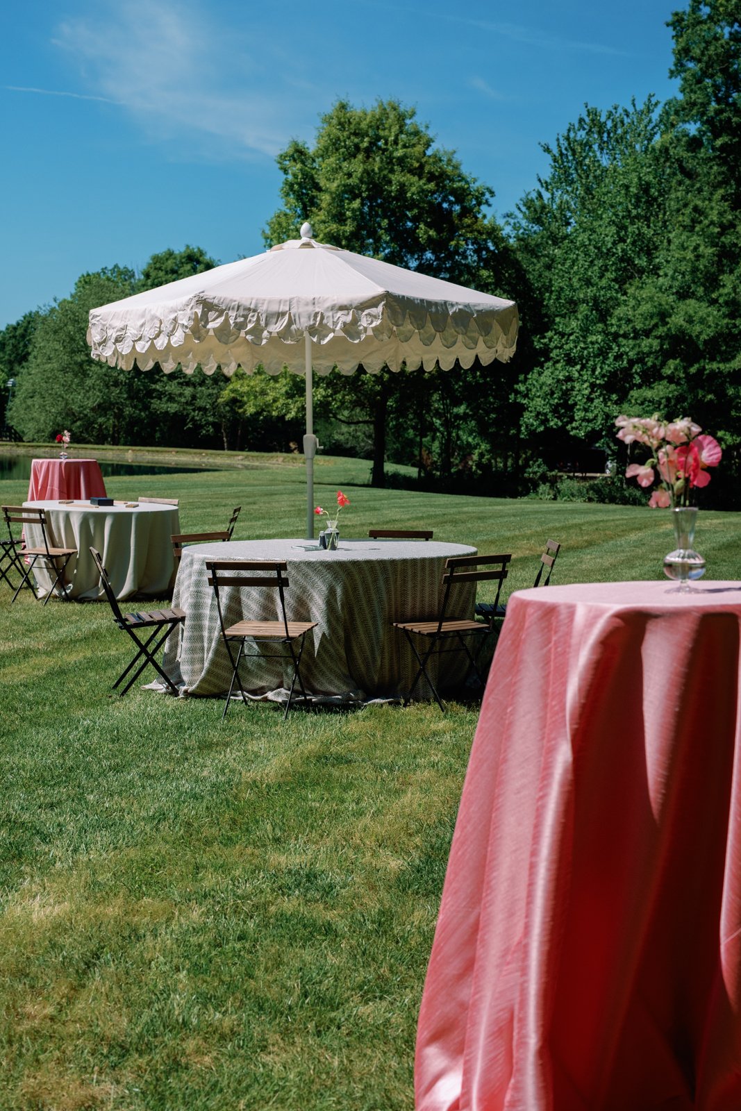 FilmWeddingPhotography_MorningGloryFarm_ 28.jpg