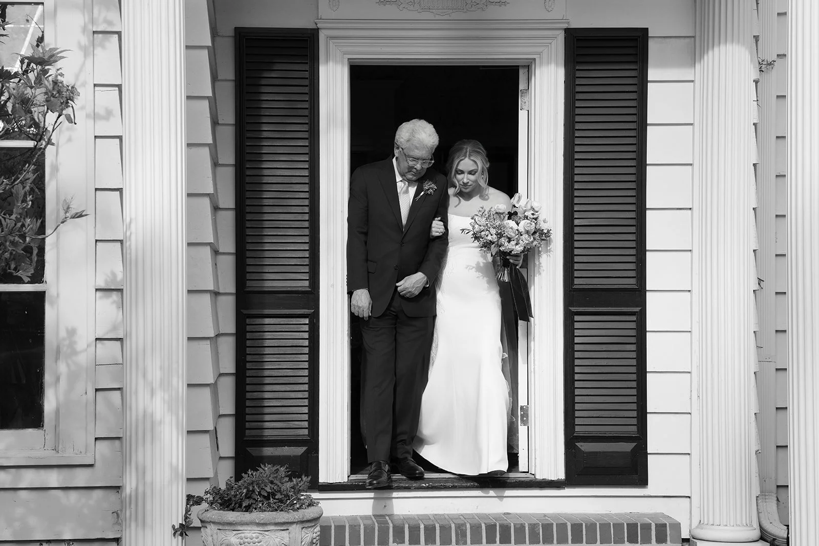 English_Garden_Wedding_Charlotte_-367.jpg