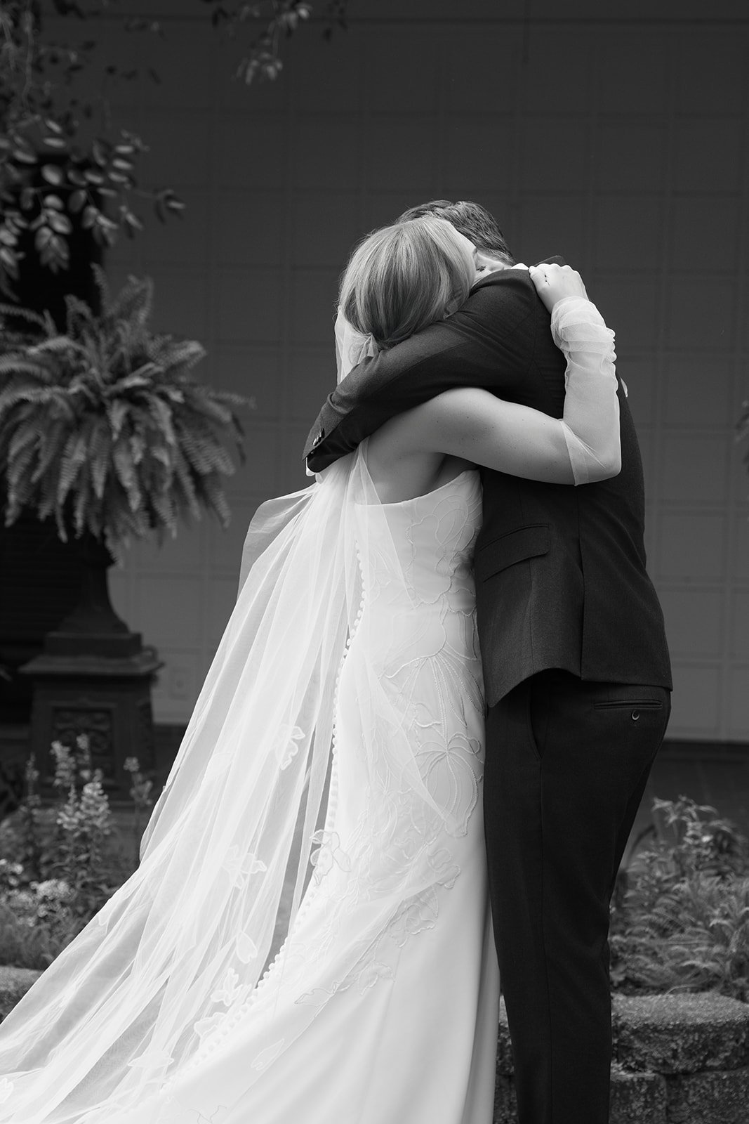 English_Garden_Wedding_Charlotte_-446.jpg