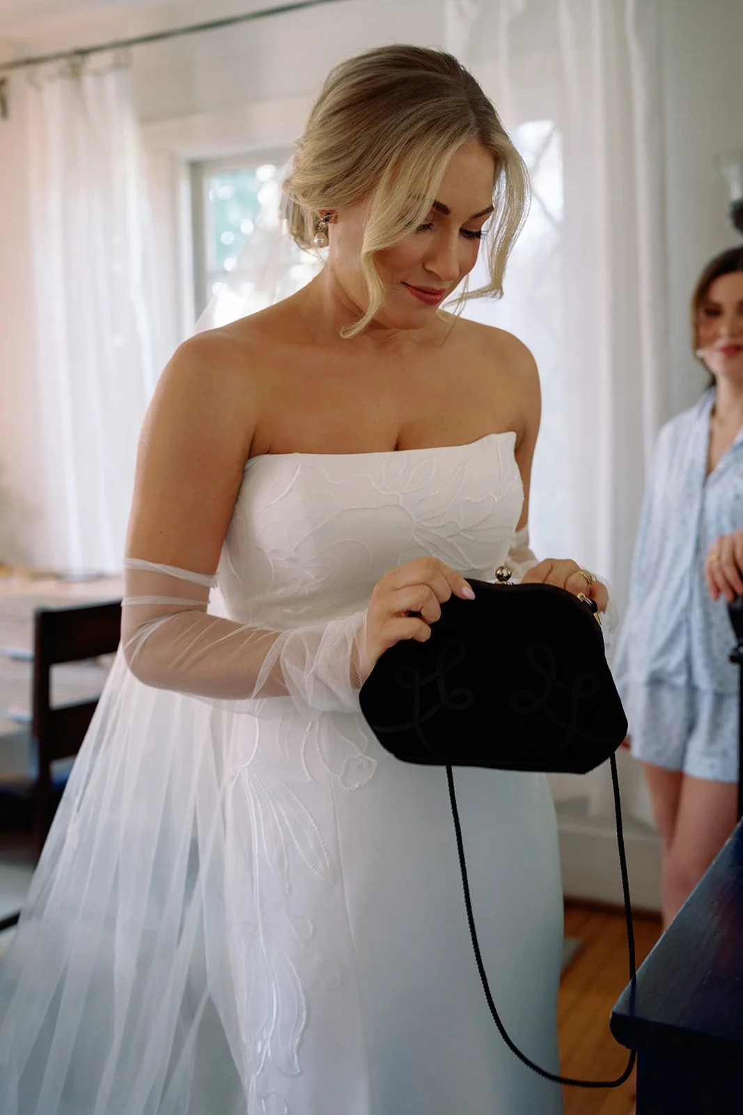 English_Garden_Wedding_Charlotte_-56.jpg
