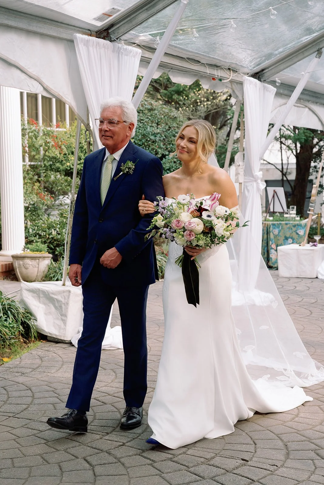English_Garden_Wedding_Charlotte_-372.jpg