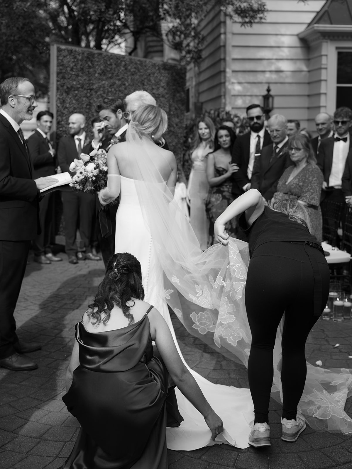 English_Garden_Wedding_Charlotte_-380.jpg