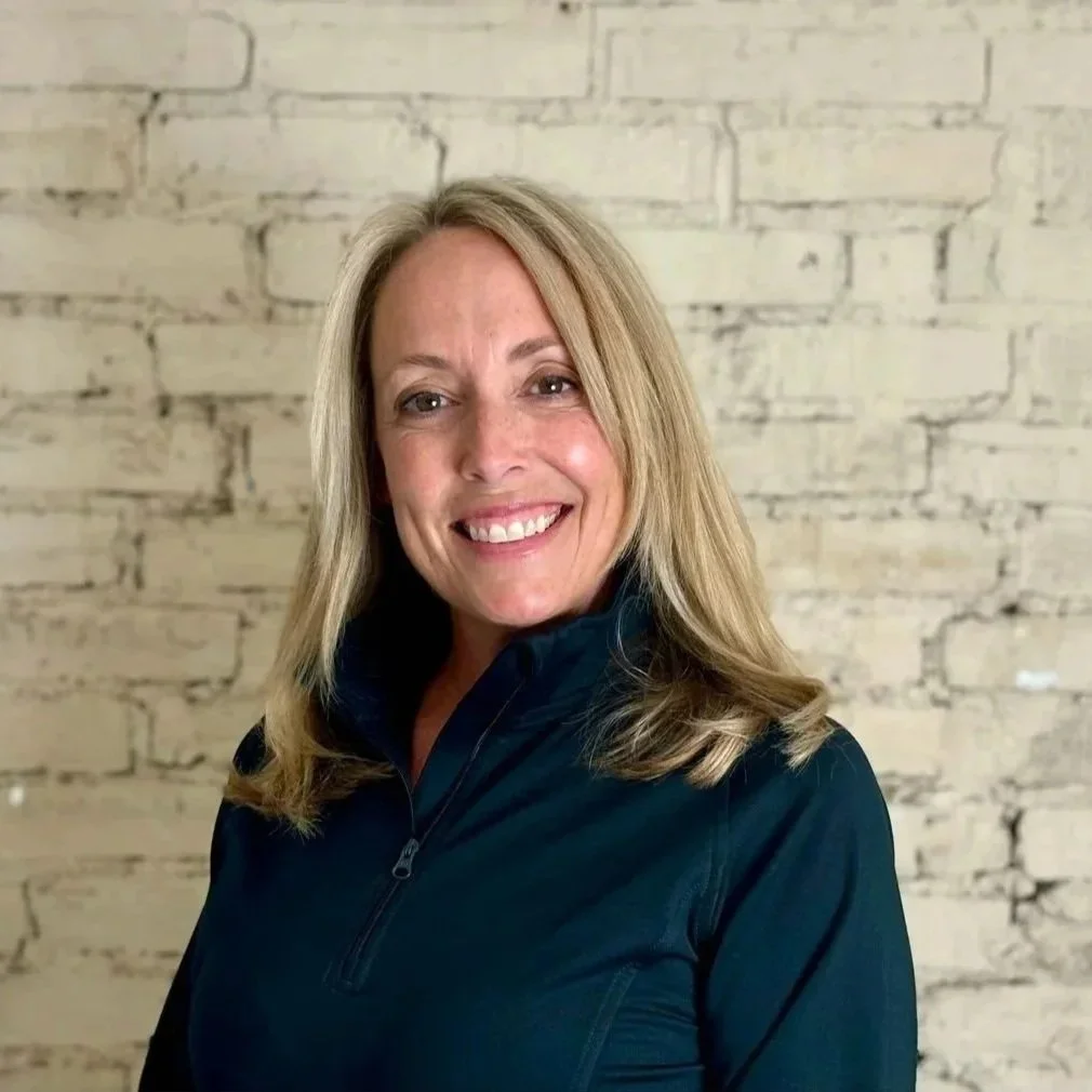 Ann McLaughlin, Doctor of Physical Therapy and founder of Futureproof Female, helping women in midlife move better, get stronger, and hurt less through personalized 1-on-1 coaching.