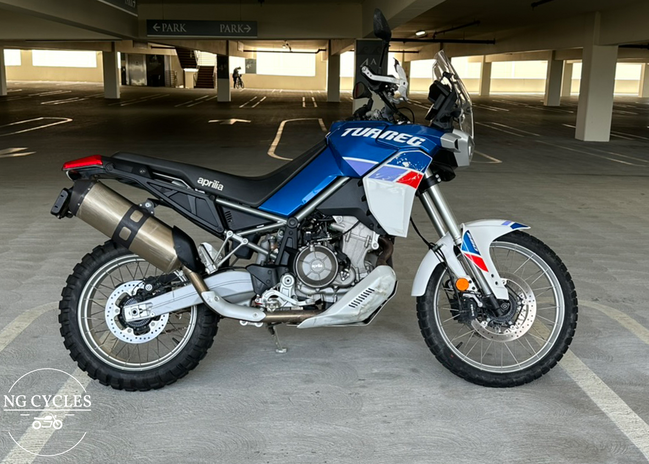 2022 Aprilia Tuareg 660 - Watermarked.png