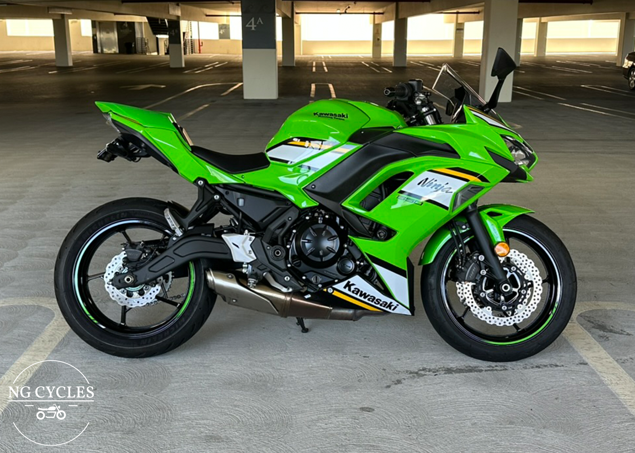 2025 Kawasaki Ninja 650 KRT - Watermarked.png