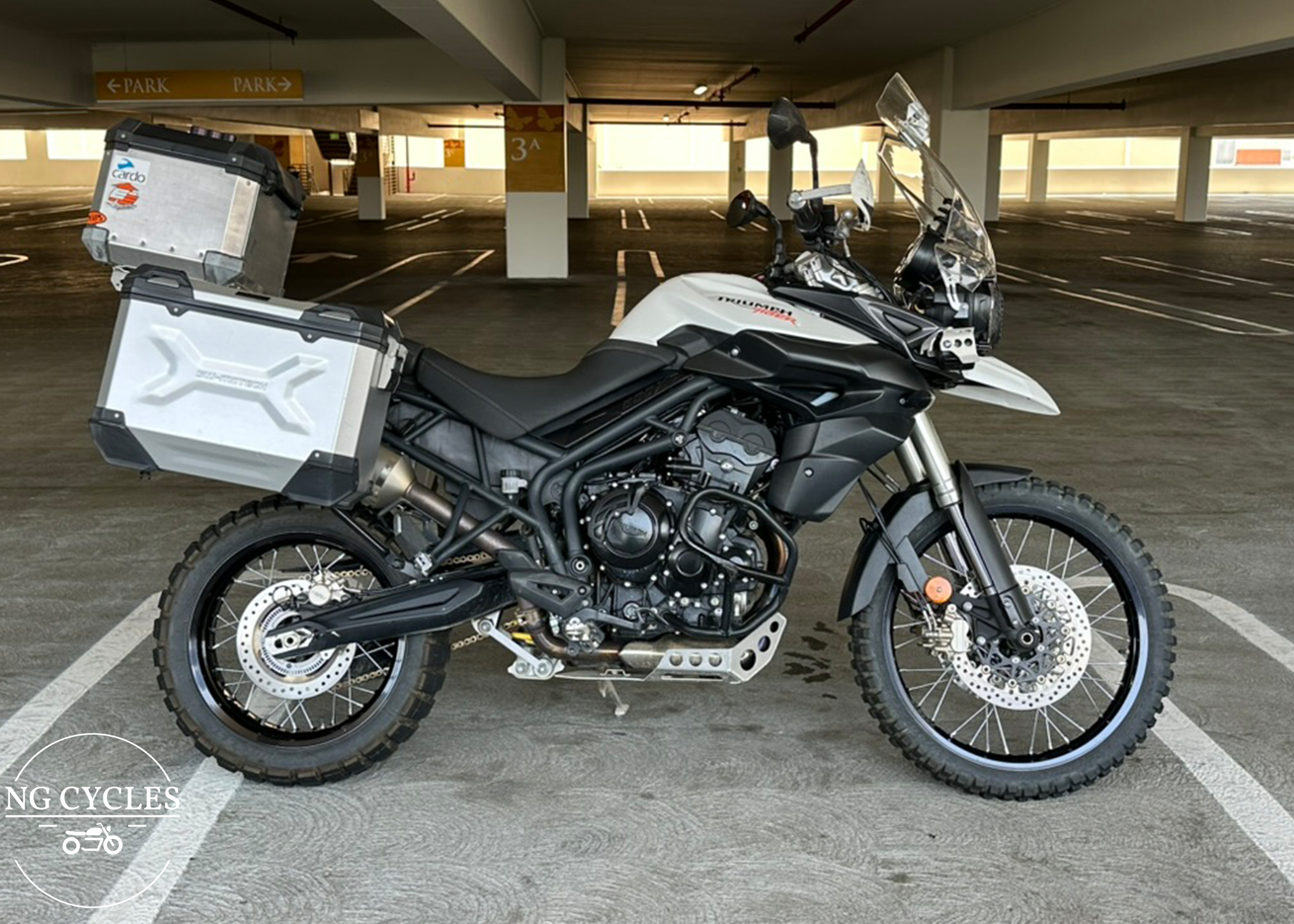 2014 Triumph Tiger 800XC - Watermarked.png