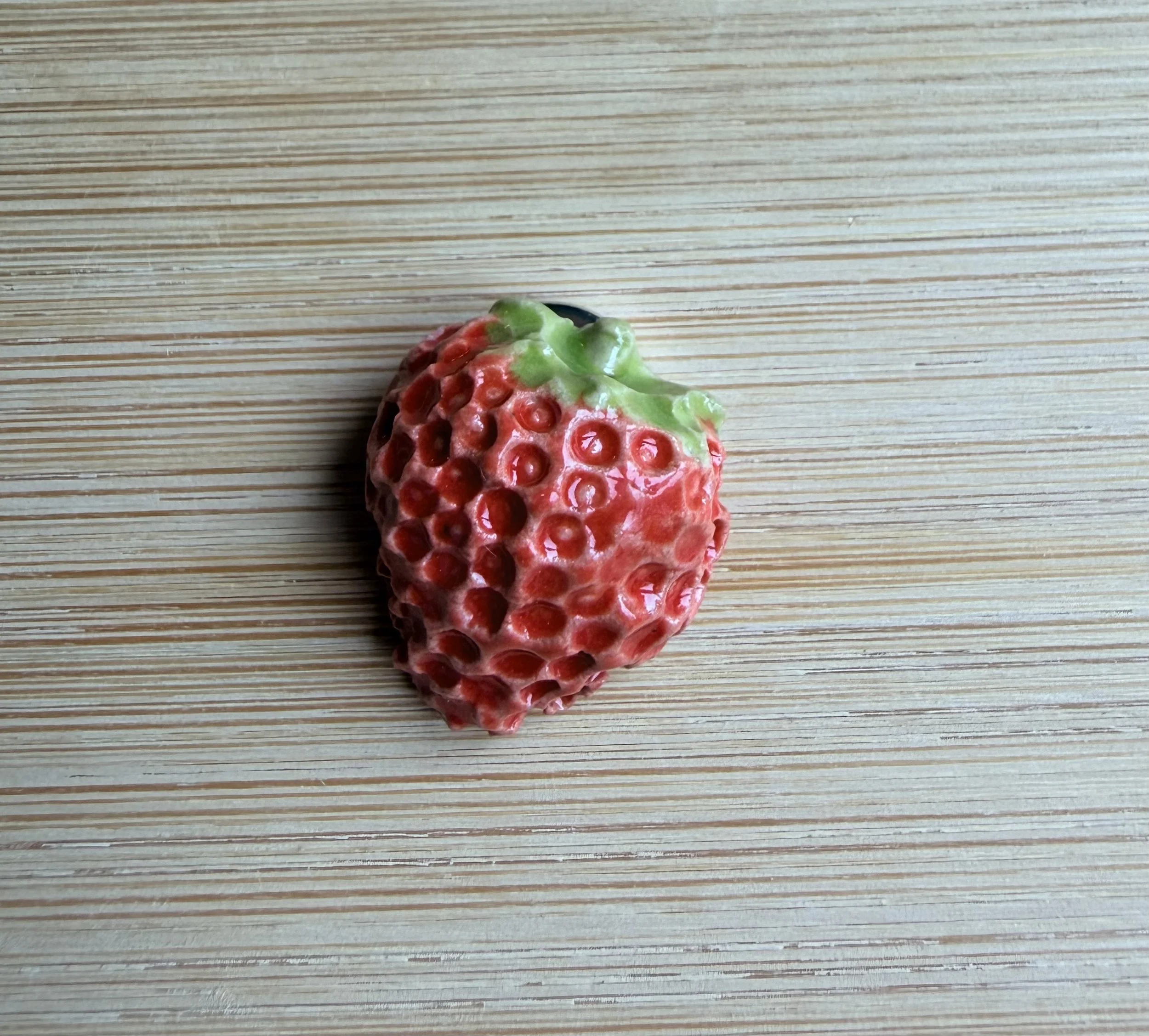 Strawberry Magnet