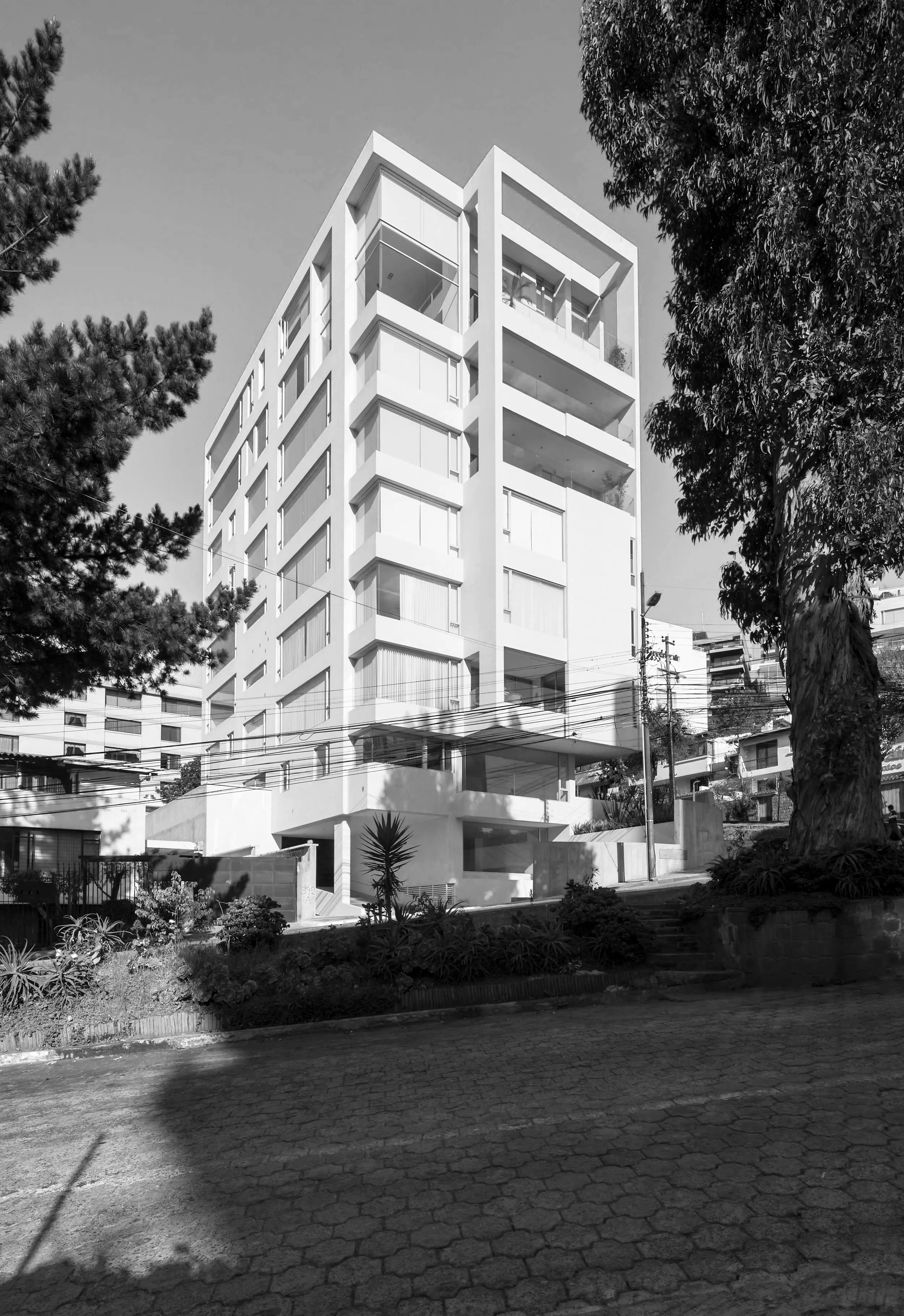 EDIFICIO OTEIZA