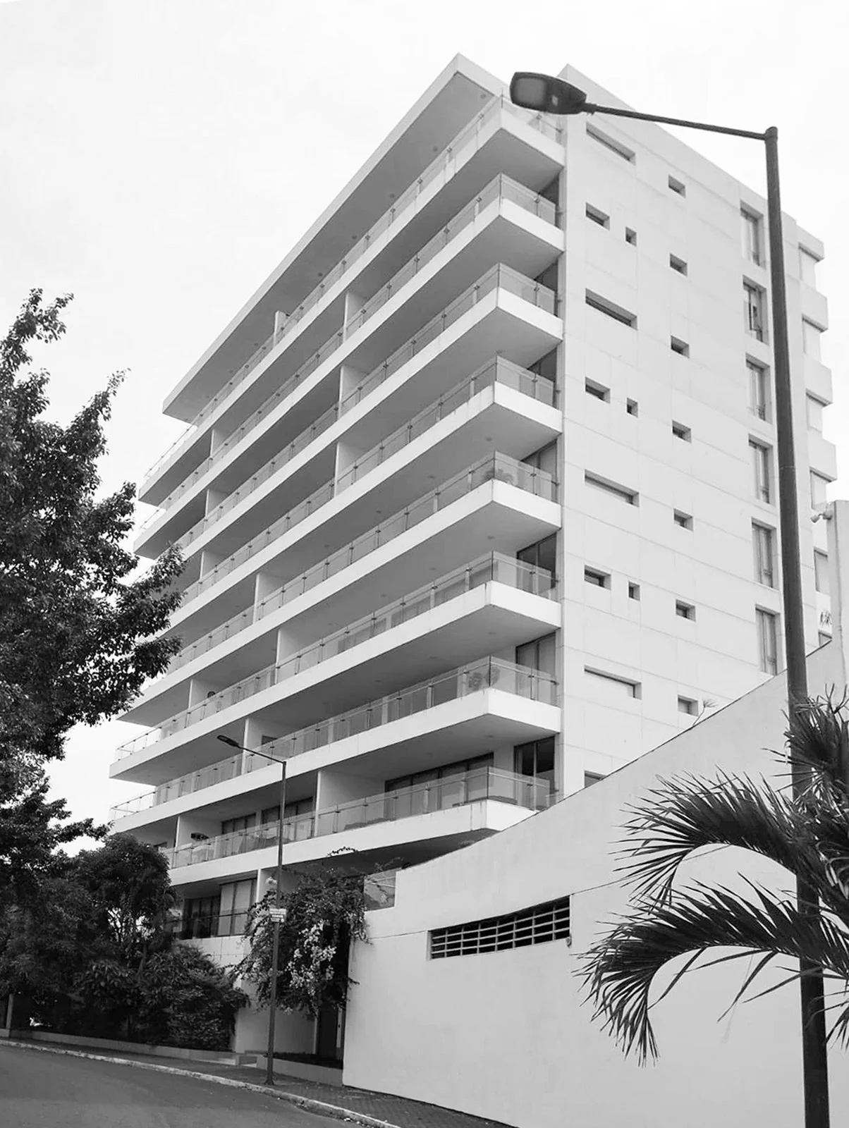 EDIFICIO CARILÓ